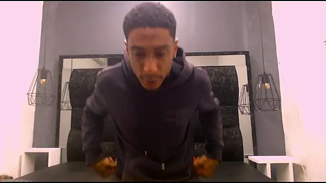 Jose Smoke online show from September 2025 03:08:02 AM