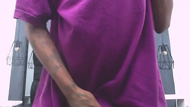 Jose Smoke online show from October 2025 04:05:01 AM