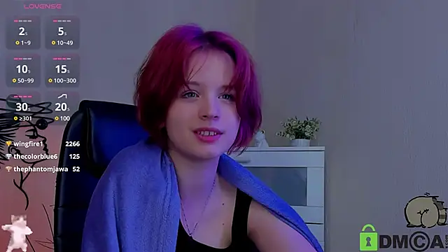 Snapshot of Alina_Mills chatting on December 2024 04:49:01 PM Alina Mills online show from December 2024 04:49:01 PM