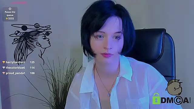 Snapshot of Alina_Mills chatting on December 2024 06:20:02 PM Alina Mills online show from December 2024 06:20:02 PM