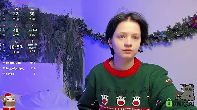 Snapshot of Alina_Mills chatting on December 2024 02:14:02 PM Alina Mills online show from December 2024 02:14:02 PM