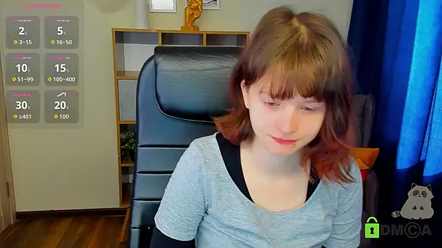 Snapshot of Alina_Mills chatting on September 2025 08:52:02 AM Alina Mills online show from September 2025 08:52:02 AM