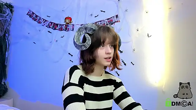 Snapshot of Alina_Mills chatting on October 2025 08:51:02 AM Alina Mills online show from October 2025 08:51:02 AM