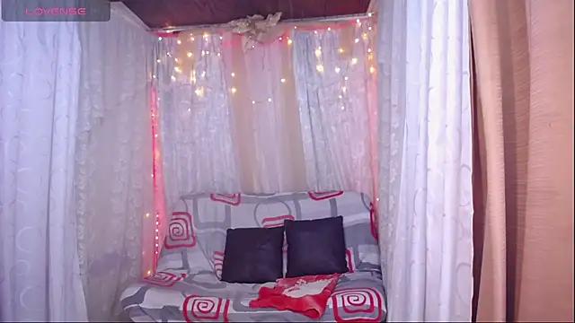 Snapshot of Ana_off_alana chatting on October 2025 11:27:02 PM Ana off alana online show from October 2025 11:27:02 PM