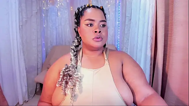 Snapshot of Ana_off_alana chatting on October 2025 09:17:02 PM Ana off alana online show from October 2025 09:17:02 PM