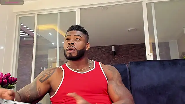 Makonneen online show from February 2025 10:31:01 PM