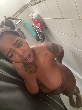 Goddess Nafeesha online show from November 2025 06:08:01 PM