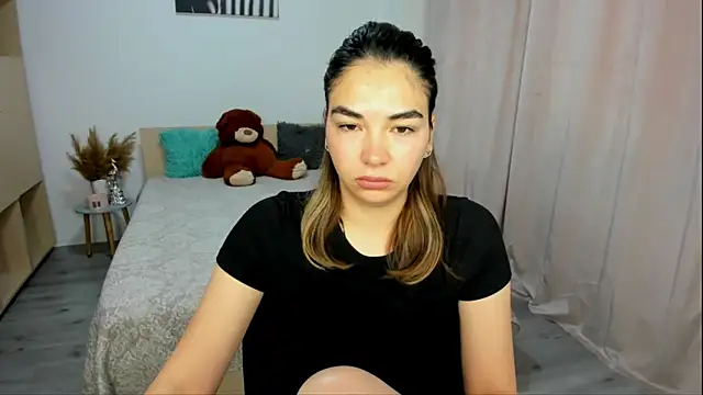 Alexa Dolly12 online show from November 2025 08:25:02 AM