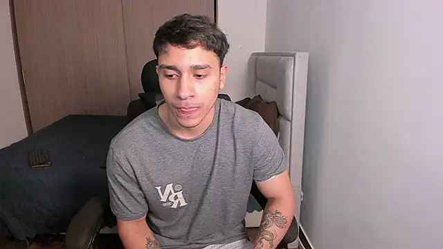 JayMarcos  online show from December 2024 02:01:02 AM