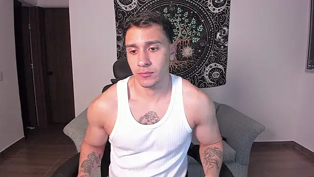 JayMarcos  online show from January 2025 11:43:01 PM