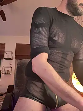 tomz0819 online show from March 2025 06:43:02 PM