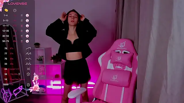 Snapshot of toooyour chatting on December 2024 01:04:01 AM toooyour online show from December 2024 01:04:01 AM