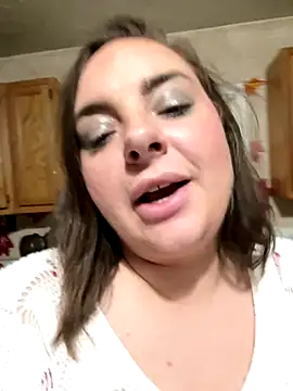 lairarose online show from October 2025 09:37:01 PM