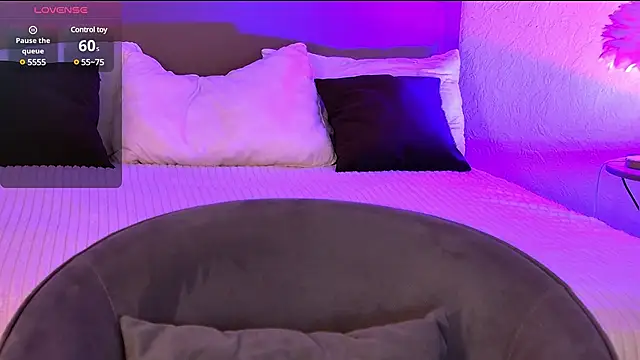 MiaBecky online show from March 2025 05:27:01 AM