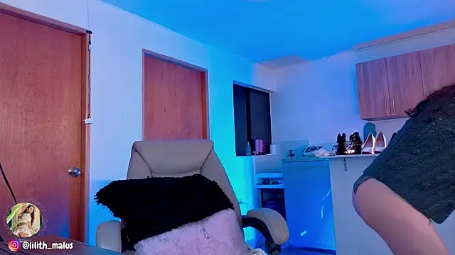 Lilith malum online show from October 2025 08:20:01 PM