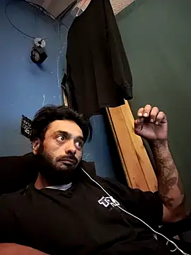 C8L3U online show from December 2024 09:11:01 AM