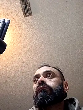 C8L3U online show from March 2026 11:18:01 PM