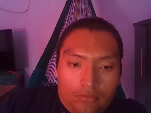 Snapshot of daniel4444Cu chatting on May 2026 07:19:02 PM daniel4444Cu online show from May 2026 07:19:02 PM