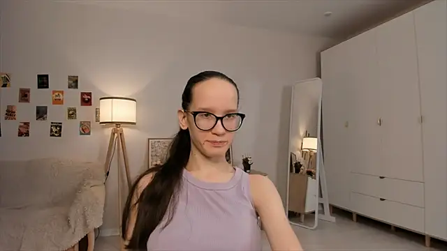 BettyBrowni online show from March 2025 04:03:02 PM