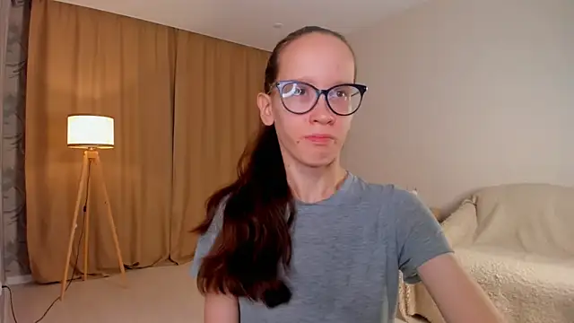 BettyBrowni online show from October 2025 04:08:01 PM