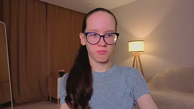 BettyBrowni online show from December 2025 04:13:02 PM