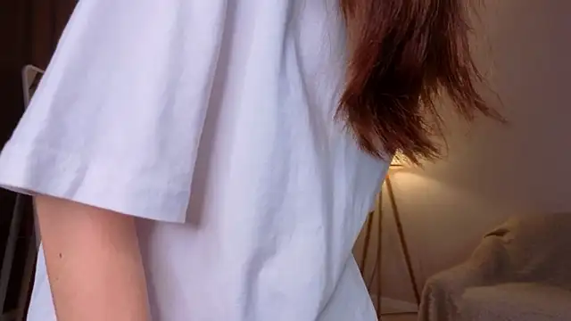 Snapshot of BettyBrowni chatting on February 2026 04:05:02 PM BettyBrowni online show from February 2026 04:05:02 PM