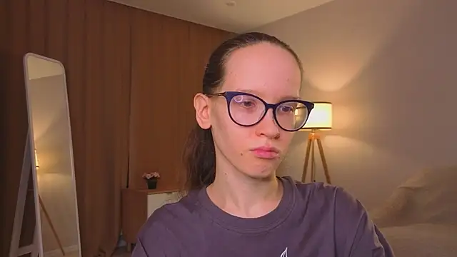 Snapshot of BettyBrowni chatting on February 2026 04:05:02 PM BettyBrowni online show from February 2026 04:05:02 PM