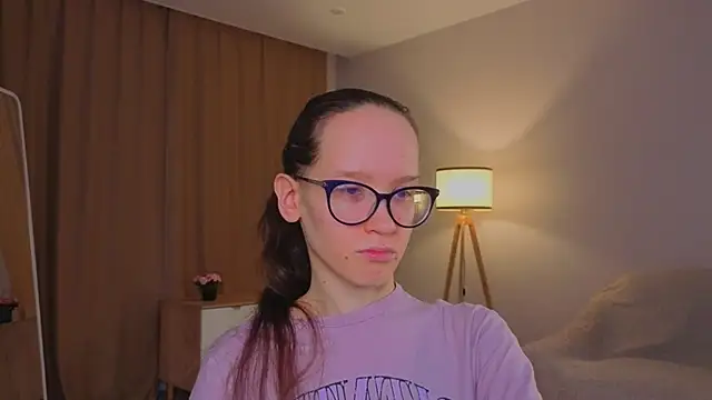 Snapshot of BettyBrowni chatting on March 2026 04:03:01 PM BettyBrowni online show from March 2026 04:03:01 PM