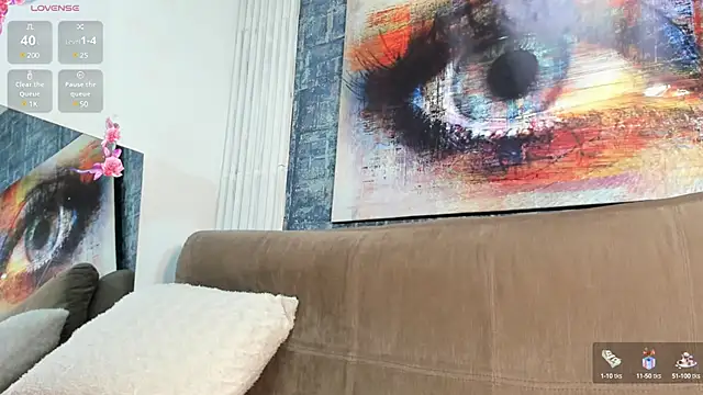 Paola  23 online show from March 2025 12:37:02 PM