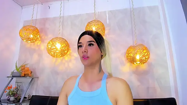 victoria aleia  online show from March 2025 11:56:02 PM