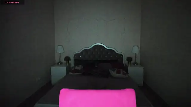 Snapshot of miafeel chatting on January 2025 01:05:02 AM miafeel online show from January 2025 01:05:02 AM