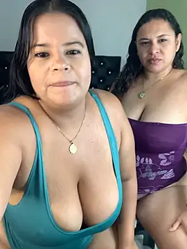 twocurvylatins online show from July 2026 09:28:02 PM