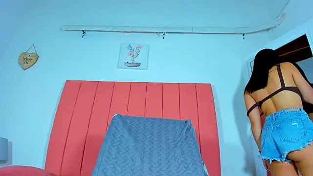 valen rose0 online show from December 2024 12:11:02 PM