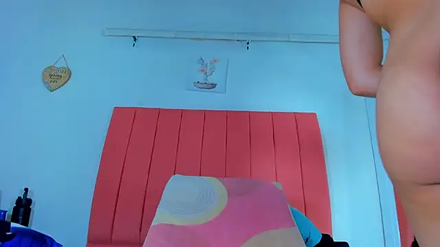 valen rose0 online show from January 2025 12:09:02 PM