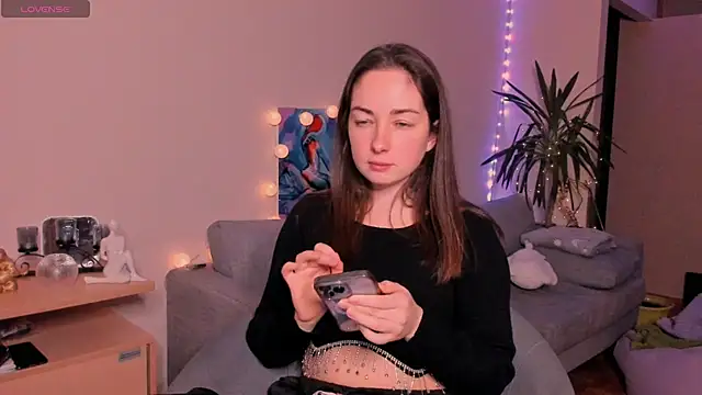 cClandesTina online show from December 2024 10:05:01 PM