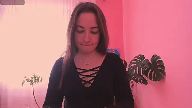 cClandesTina online show from March 2025 11:06:01 AM