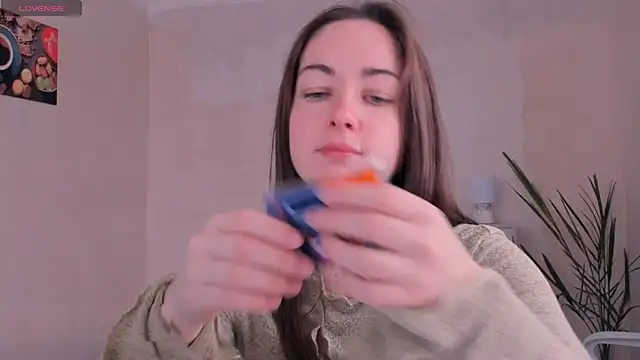 cClandesTina online show from November 2025 11:22:01 AM