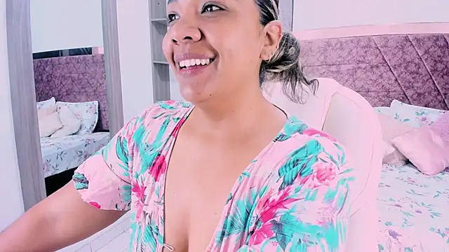  Lakshmi hotx online show from February 2025 11:53:01 AM