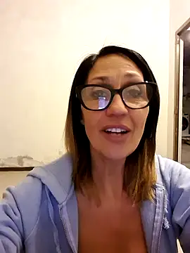 JasmineNoir2 online show from January 2025 05:33:01 PM