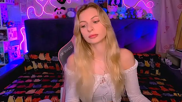 Snapshot of Maria_Hunt chatting on November 2025 05:29:02 AM Maria Hunt online show from November 2025 05:29:02 AM