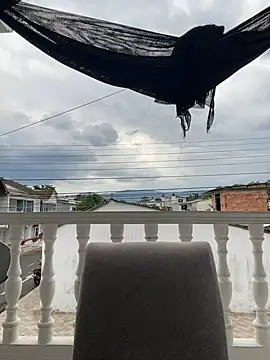 Pretty Isadora online show from February 2025 07:35:01 PM