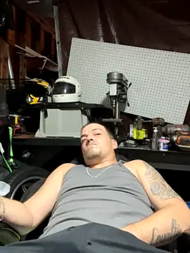 joeycbigcock online show from September 2025 08:25:01 PM