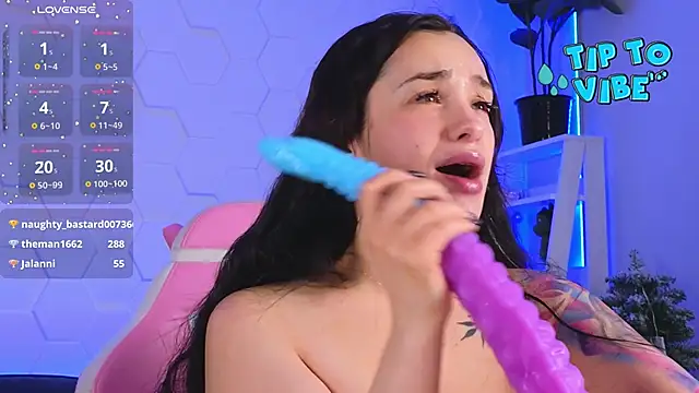 EvaCanton online show from December 2024 02:12:01 PM