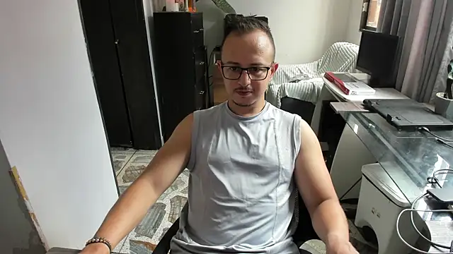 jacob strokes01 online show from June 2026 05:59:01 PM