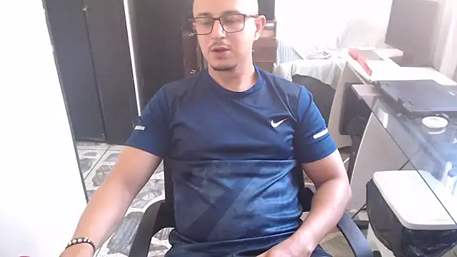 jacob strokes01 online show from June 2026 04:23:01 PM