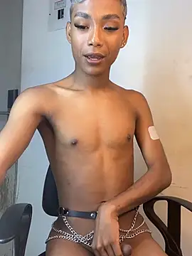 alejo cute online show from December 2024 04:57:01 PM