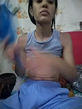 The-quee22 online show from October 2025 07:02:01 PM