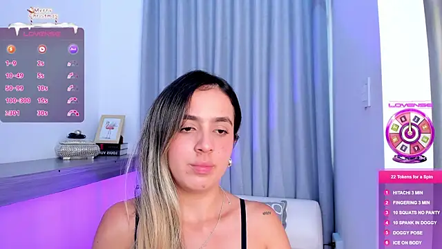 Lucyortiz  online show from December 2024 09:06:01 PM
