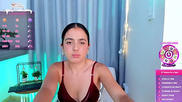 Lucyortiz  online show from December 2024 07:20:01 PM