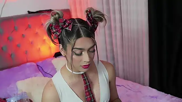 tay ler3 online show from January 2025 01:42:01 AM